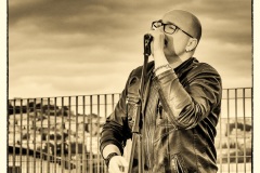 UnAttimoAcousticSimone1